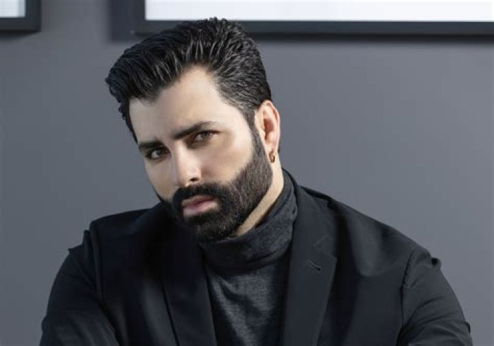 Alan Slim biografía, edad, altura, esposo, net worth, familia