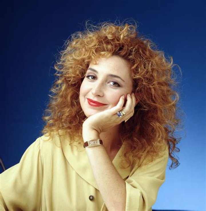 Annie Potts Biography, Age, Height, Husband, Net Worth, Family
