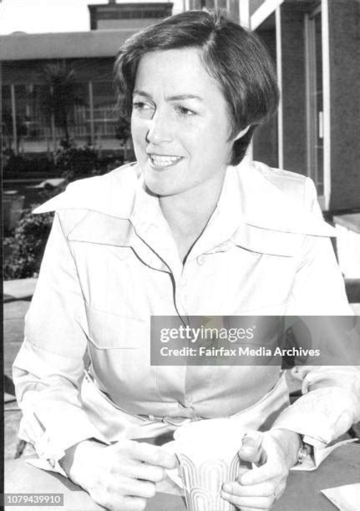 Dorothy Vernon Biography, Age, Height, Husband, Net Worth, Family