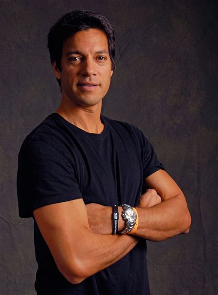 Eric Fonoimoana Biography, Age, Height, Wife, Net Worth, Family