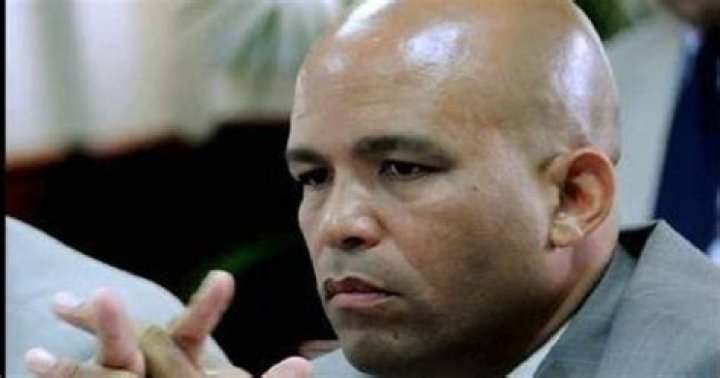 James Robertson Biography, Age, Height, Wife, Net Worth, Family