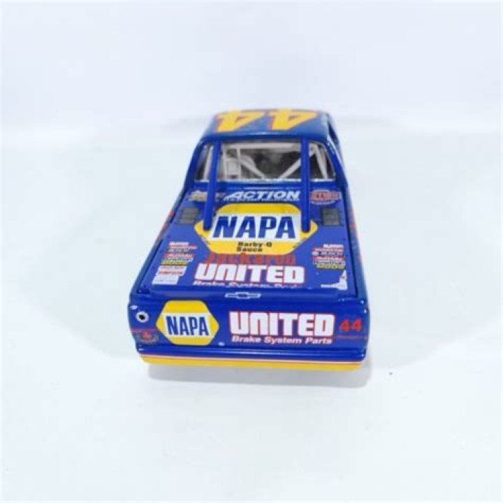 Jeff Purvis biografía, edad, altura, esposo, net worth, familia