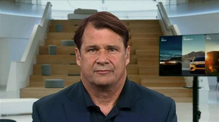 Jim Farley Biography, Age, Height, Wife, Net Worth, Family