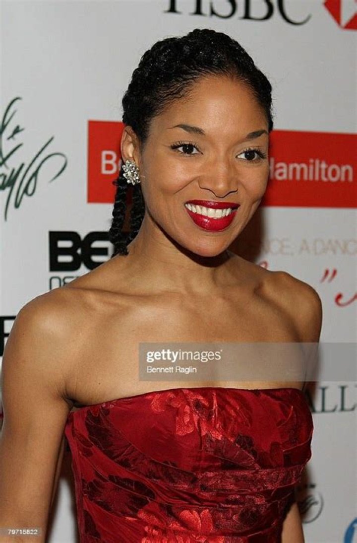 Lisa Arrindell Anderson biografía, edad, altura, esposa, net worth, familia