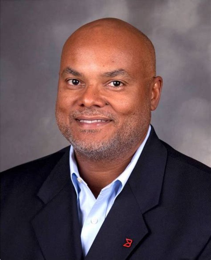 Lloyd Carney Biography, Age, Height, Wife, Net Worth, Family