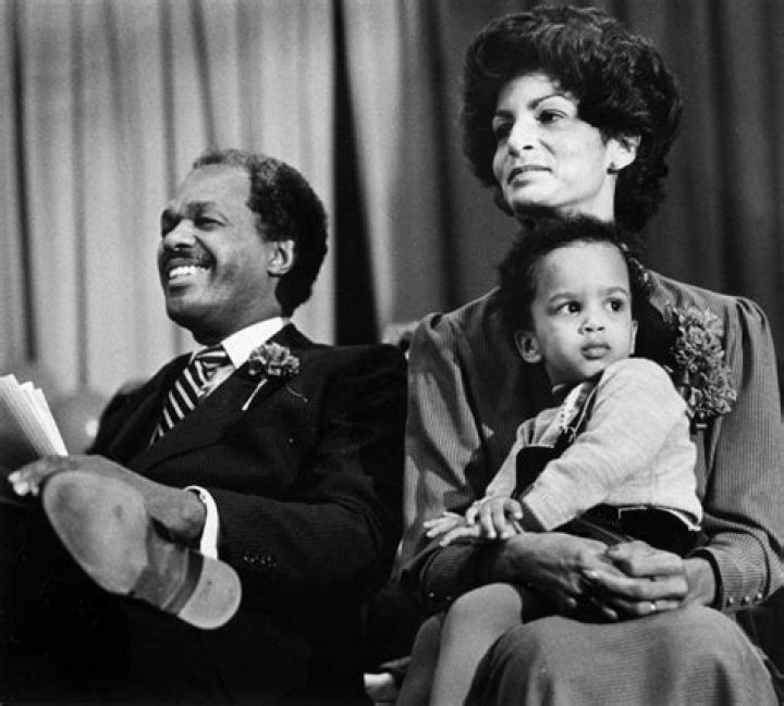 Marion Christopher Barry biografía, edad, altura, esposo, net worth, familia