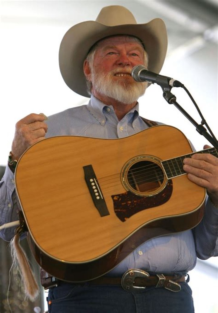 Red Steagall Biography, Age, Height, Wife, Net Worth, Family