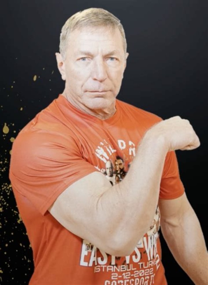 Ron Bath Biography, Age, Height, Wife, Net Worth, Family