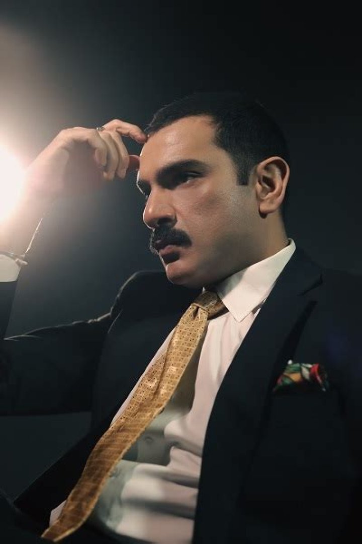 Sarmad Sultan Khoosat Biography, Age, Height, Wife, Net Worth, Family