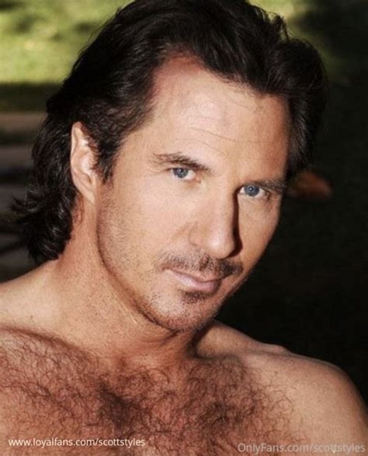Scott Styles Biography, Age, Height, Wife, Net Worth, Family