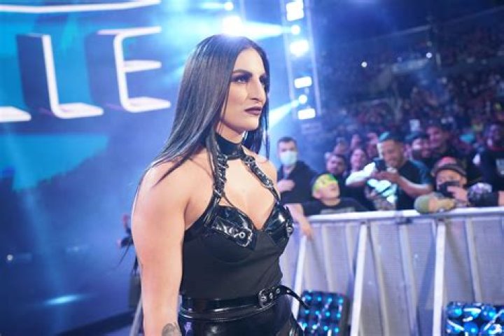Sonya Deville Biography, Age, Height, Husband, Net Worth, Family